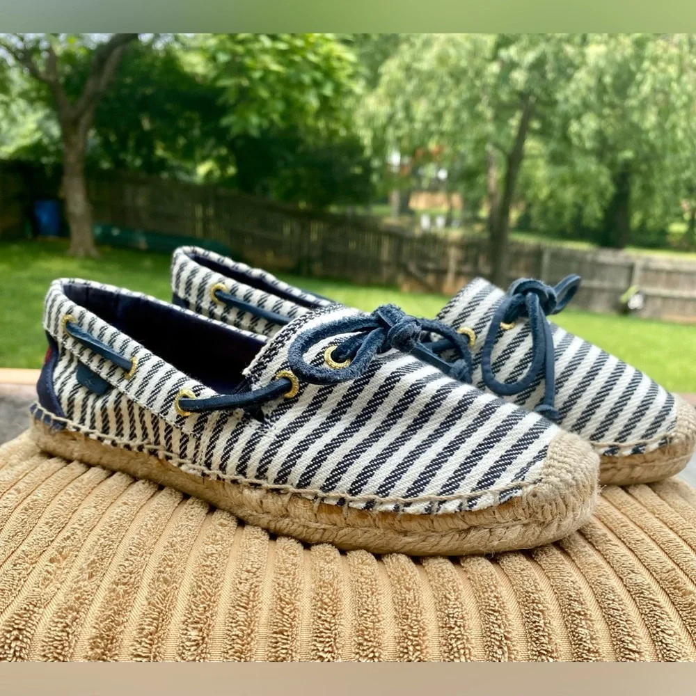 Sperry Navy and Cream Espadrilles with Jute Sole - Picture 2 of 9